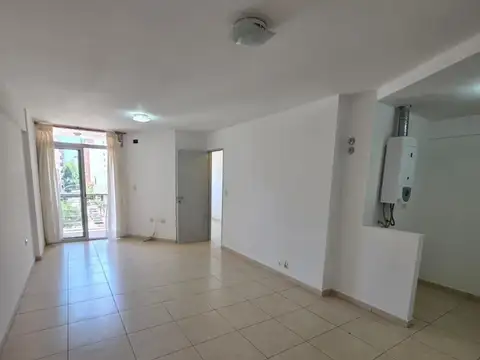 Departamento en Alquiler, Av. Vélez Sarsfield 1370