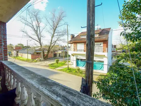 Av. del Plata al 900