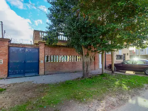 Depto Tipo Casa en Venta 18 años