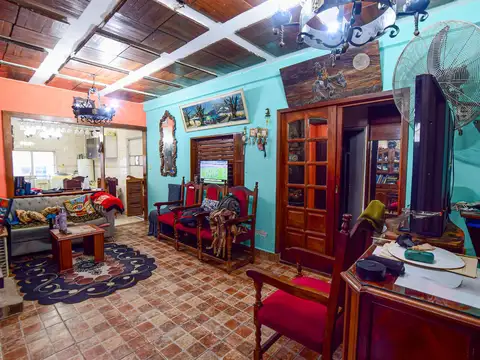Depto Tipo Casa en Venta de 9 dormitorios