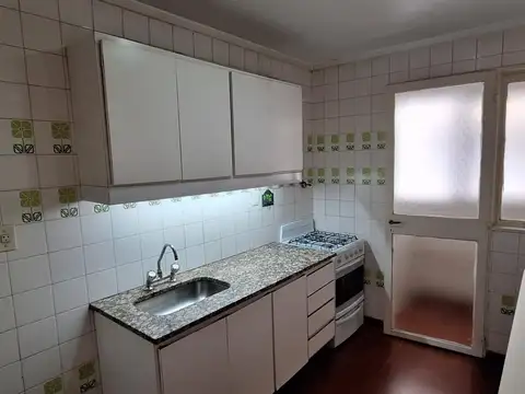 Departamento en Alquiler en Recoleta, $ 650.000