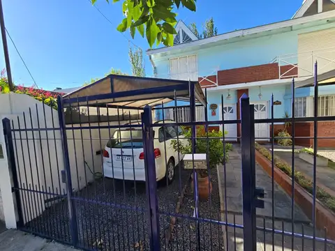 Depto Tipo Casa 3 ambientes con 2 baños
