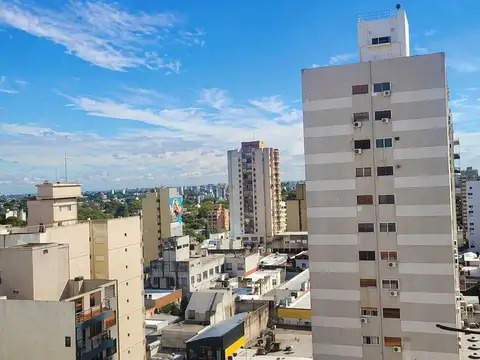 Garibaldi 100, Piso 13