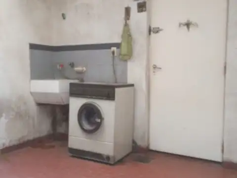 Depto Tipo Casa en Venta 33 años