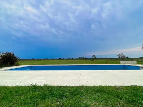 Casa en alquiler de 4 ambientes en Haras El Malacate, Exaltación de la Cruz