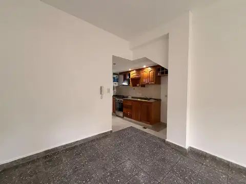 Departamento en Alquiler en Lanus Oeste, $ 650.000