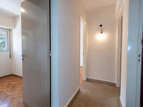 Departamento 4 ambientes con 2 baños