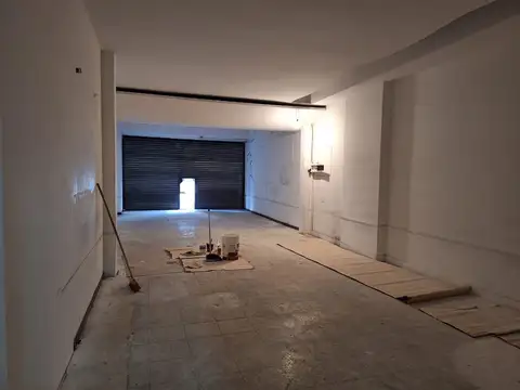 Local en Venta 40 años