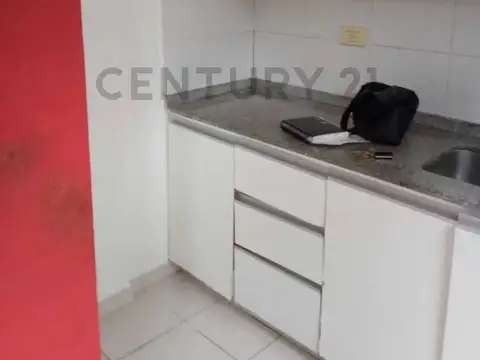 Casa en Alquiler con 1 cochera
