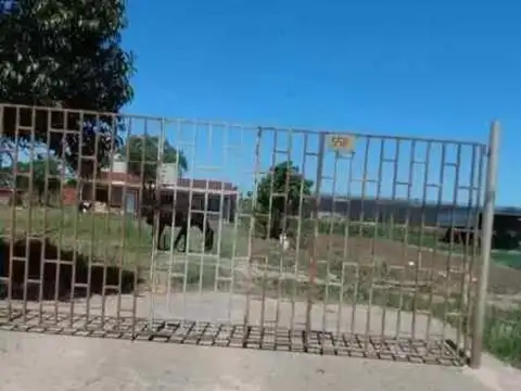 Terreno en Venta, FOT 1,5