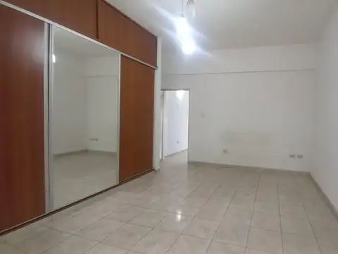 Departamento en Alquiler en Marcos Paz, $ 620.000