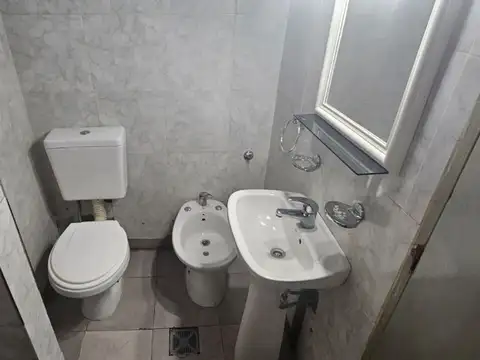 Depto Tipo Casa en Venta en Ramos Mejia, USD 70.000