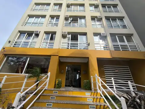 EN ALQUILER. DEPARTAMENTO. 2 AMBIENTES. COCHERA. SAN MIGUEL