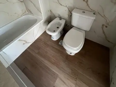 Departamento en Venta al Noreste