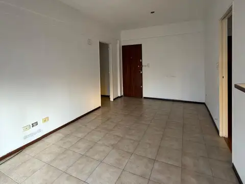 Departamento en Alquiler en Ciudadela, $ 700.000