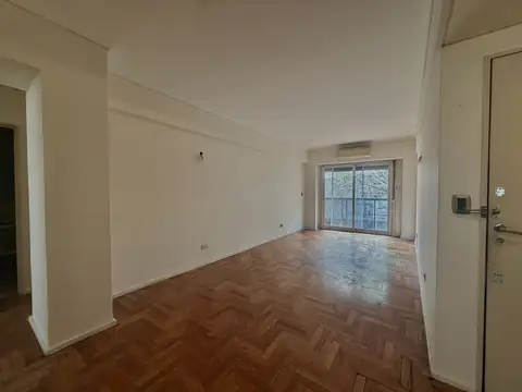 ALQUILER PISO 4 AMBIENTES EN CABALLITO. AV. JOSE MARIA MORENO Y AV. J. B. ALBERDI.