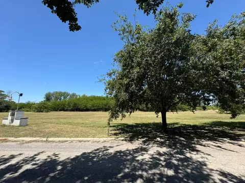 ADG. Oportunidad! Lote en venta en Everlinks Golf