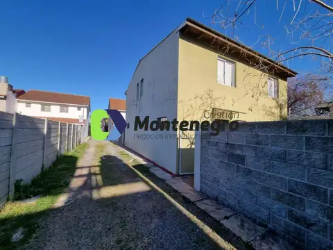 Casa - Venta - Argentina, Berazategui - Calle 6 5808