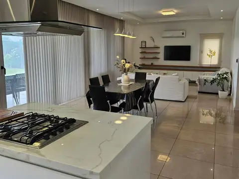 COUNTRY PUERTO ROLDÁN - ALQUILER ANUAL AMOBLADA