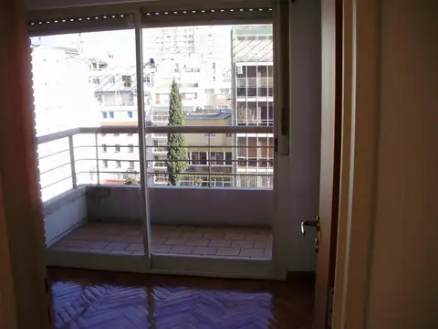 Departamento en alquiler - 2 Dormitorios 1 Baño - Flores