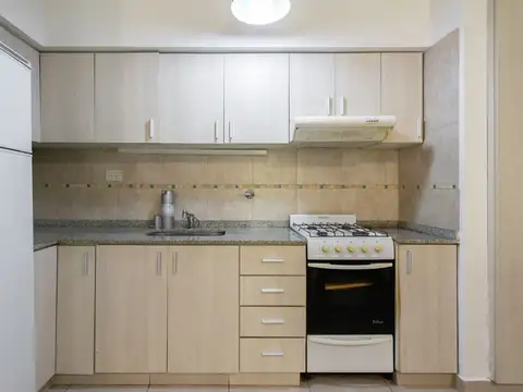 Depto Tipo Casa en Venta en Flores, USD 99.500