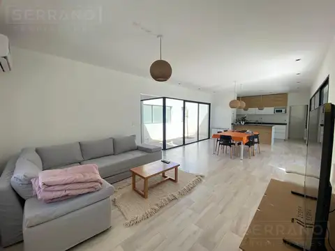 Casa en Venta 4 amb. Parque Sakura. Exaltacion de la Cruz. Apta Credito Hipotecario