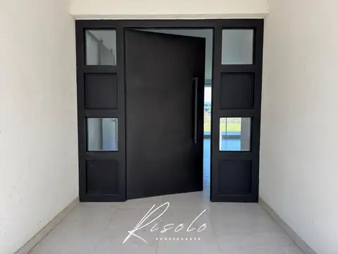 Casa en Alquiler en San Matias, USD 1.400