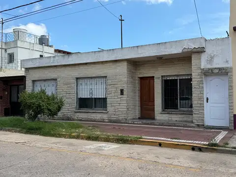 CASA 4 AMB EN ZARATE CENTRO, APTO CREDITO