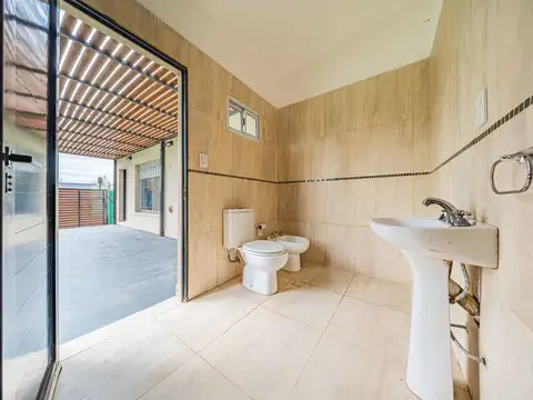 Casa en Venta con 1 cochera