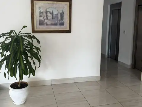 Departamento en Venta en San Fernando Vias  /  Centro, USD 115.000