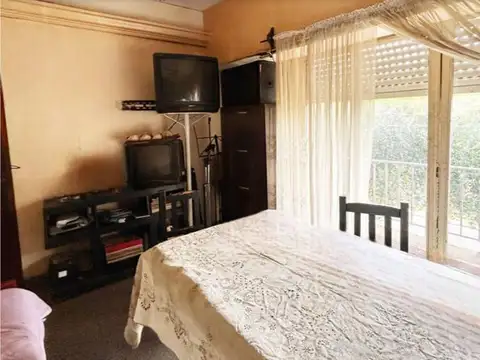 OPORTUNIDAD VENTA PH - 2 UNIDADES 3 AMB C/U - VILLA MAIPU - A REFACCIONAR