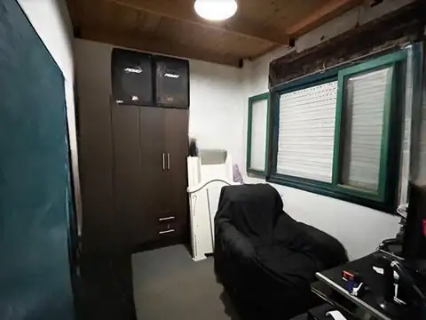 Depto Tipo Casa 6 ambientes con 2 baños