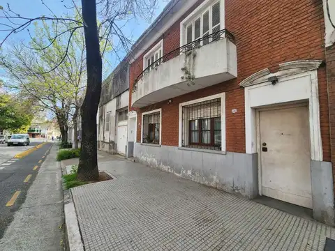 Venta PH 3 ambientes Almagro con Patio y sin Exp