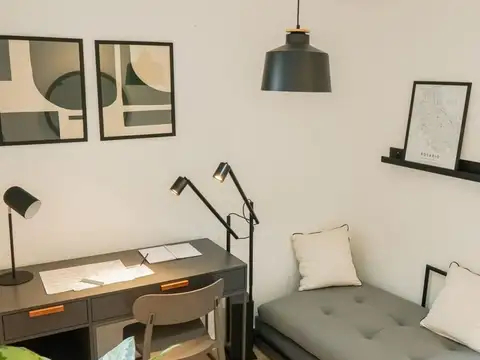 EN VENTA 1 DORMITORIO +COMODIN.