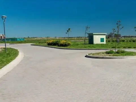 Terreno en Venta 20  mts Frente