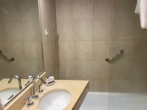 Departamento en Alquiler con 1 cocheras