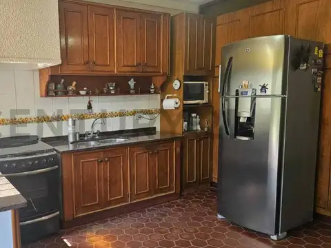 CASA EN VENTA  - APTA CREDITO- GODOY CRUZ - MENDOZA