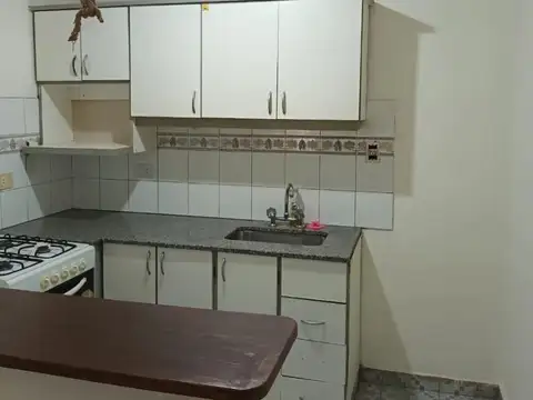 Depto Tipo Casa en Alquiler de 1 dormitorio