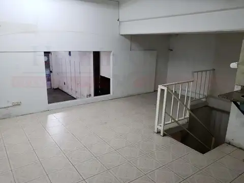 Local en Venta Via Pública