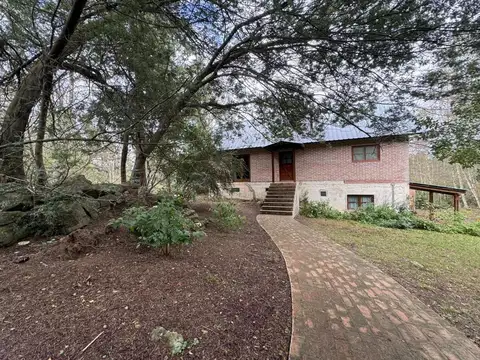 VENTA CASA 2 DORM CON 65875M2 DE LOTE VILLA BERNA