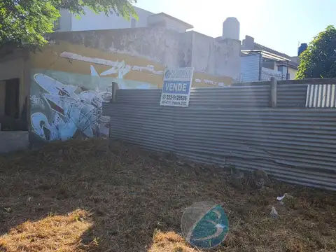 Lote en venta Barrio Los Pinares!