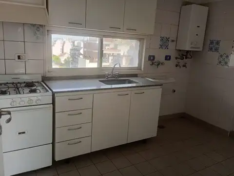 Departamento en Alquiler con 1 cocheras