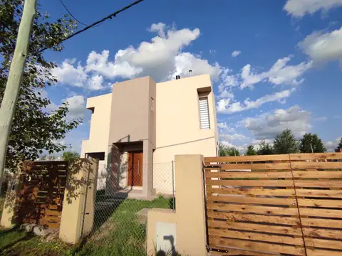 Casa Nueva! Excelente calidad constructiva!  Tierra de sueños 3. Sector A. Manzana 42.