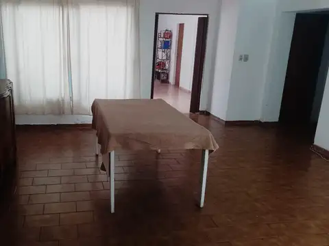 Depto Tipo Casa en Venta con 1 cocheras