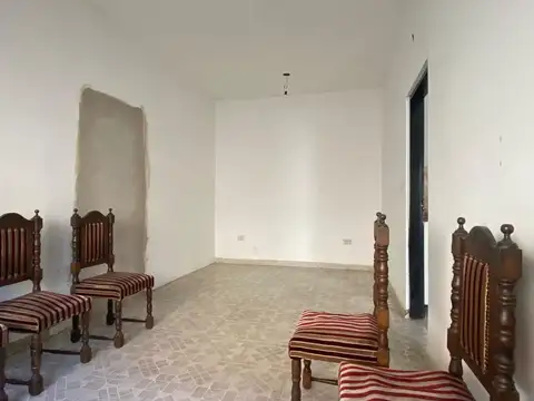 Depto Tipo Casa 3 ambientes con 2 baños