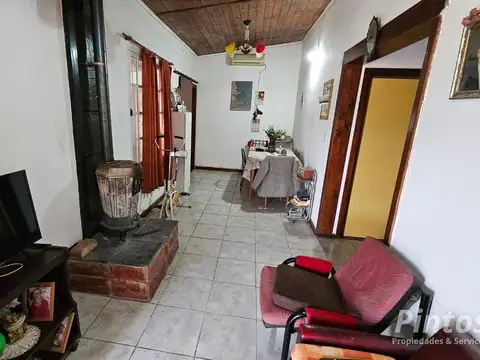 Casa 11 ambientes con 3 baños