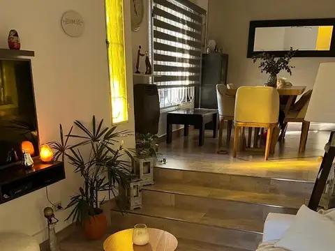 Casa 4 ambientes con 1 baño