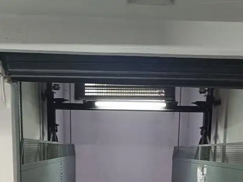 VENTA DE COCHERA  FIJA CUBIERTA  EN BELGRANO