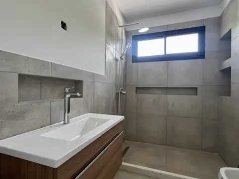 Casa A Estrenar En La Bota Benavidez