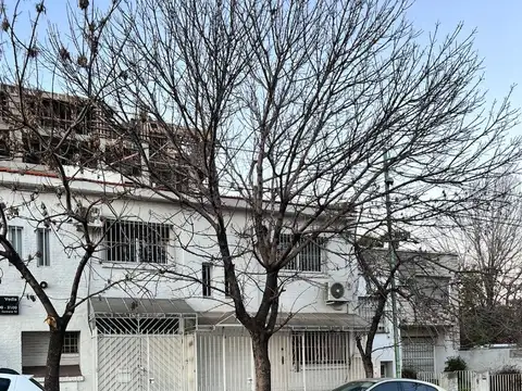 Hermoso duplex de 4 amb., Muy Buen Estado